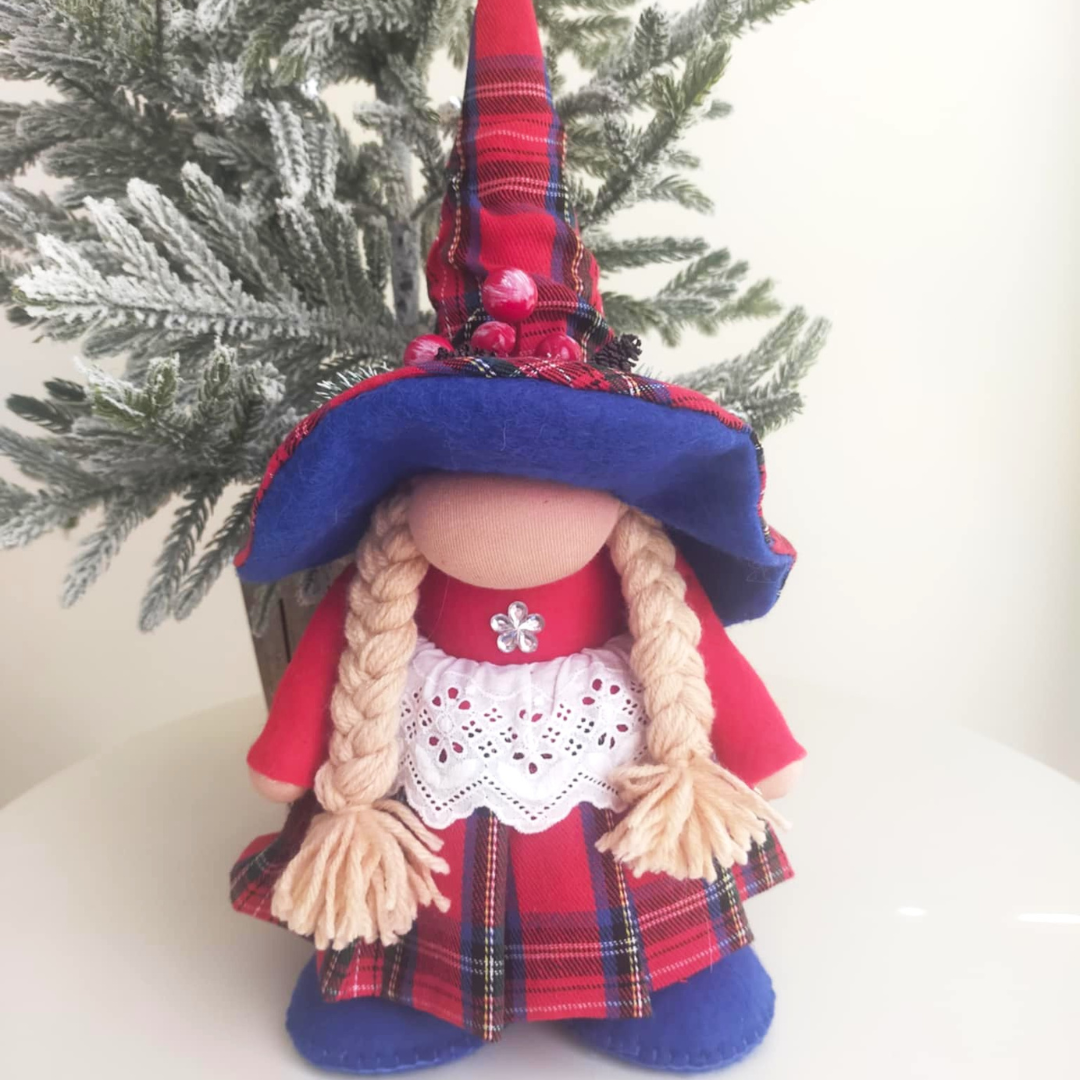 Scottish Gonk - Halleigh
